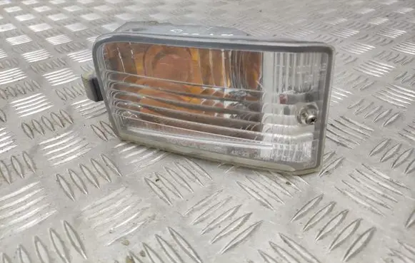 Toyota RAV 4 (XA20) Front indicator light