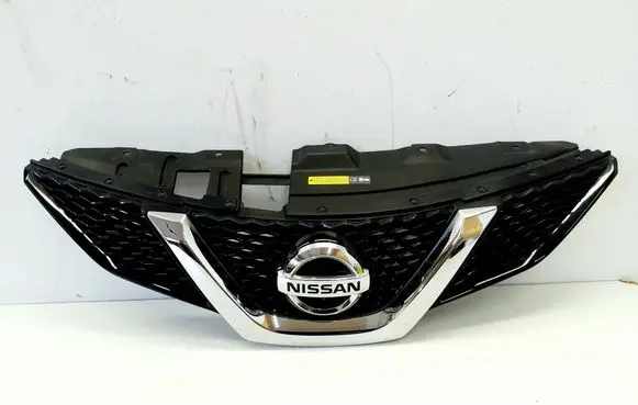 Nissan Qashqai Front bumper upper radiator grill 623824EA0A 623824EM0A