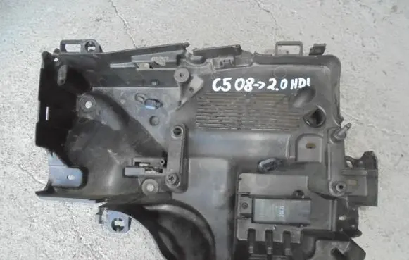 Citroen C5 Engine control unit box 
