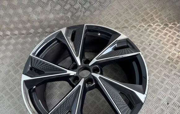 Audi RS6 C8 R21 alloy rim 4K061025EL 4K061025EM 4K061025EK