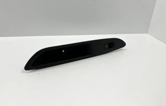 Opel Mokka Electric window control switch 95025525