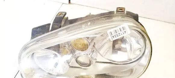 Volkswagen Golf IV Headlight/headlamp 89307390