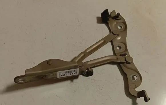 Volvo S60 Engine bonnet/hood hinges 