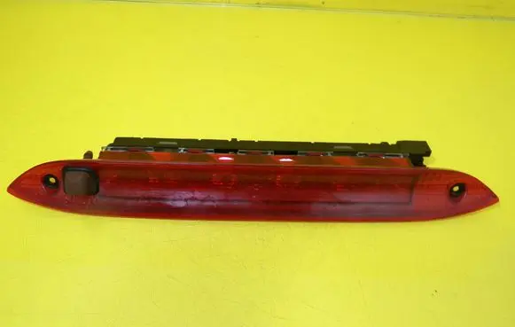 Ford Focus Third/center stoplight XS4113A613CK