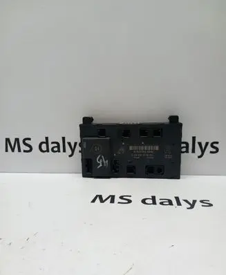 Mercedes-Benz CLK A209 C209 Door control unit/module A2098202026 2098202026