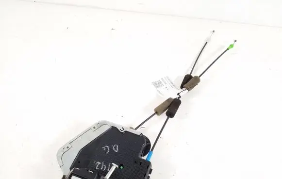 Lexus IS 220D-250-350 Rear door lock 69050-53040