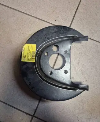 Volkswagen Golf IV Rear brake disc plate dust cover 1J0615612D A54704