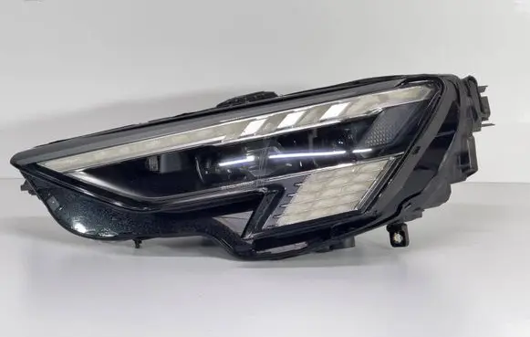 Audi A3 8Y Headlight/headlamp V040419 BL38XTA1801L T011DT02A
