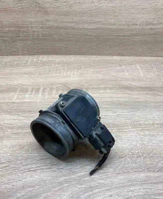 Opel Vectra C Mass air flow meter 12569224 AFH60M23 12576059