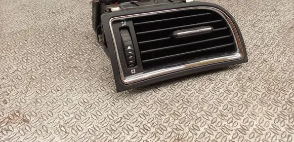 Skoda Superb B6 (3T) Dashboard side air vent grill/cover trim 3T0819702