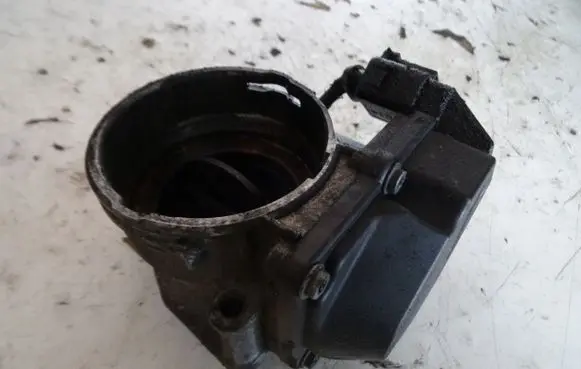 Seat Ibiza IV (6J,6P) Throttle valve 03G128063G