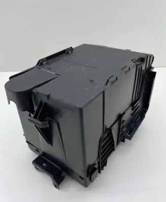 Opel Crossland X Battery box tray 9801801880