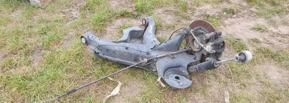 Mercedes-Benz Vito Viano W447 Stub axle 