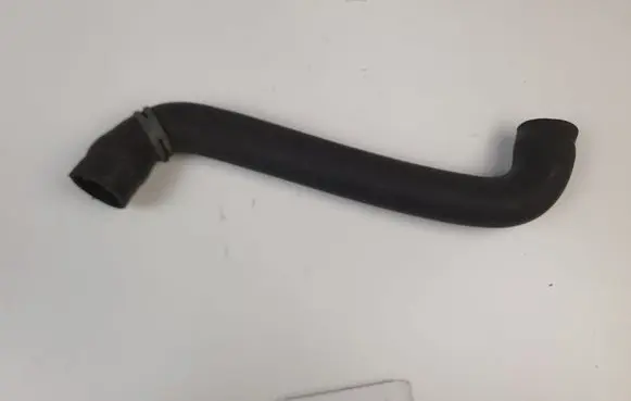Mercedes-Benz Vito Viano W639 Engine coolant pipe/hose