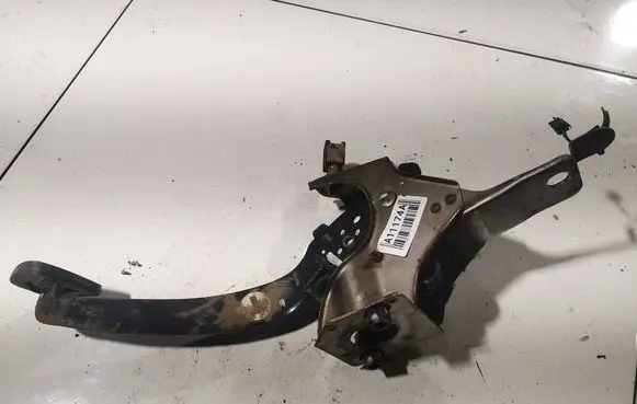 Nissan Primera Clutch pedal 