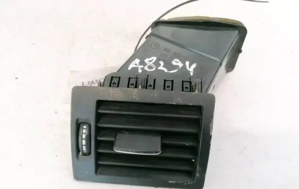 Mercedes-Benz A W169 Dash center air vent grill 1698300154 1005377