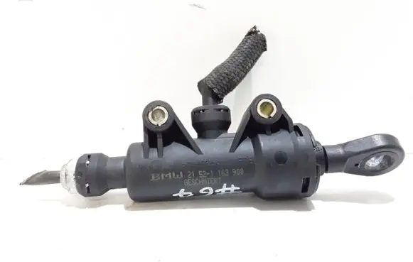 Clutch slave cylinder