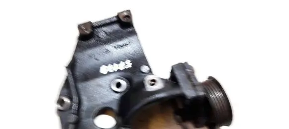 Ford Mondeo MK II Engine mounting bracket 95bb19d624aa