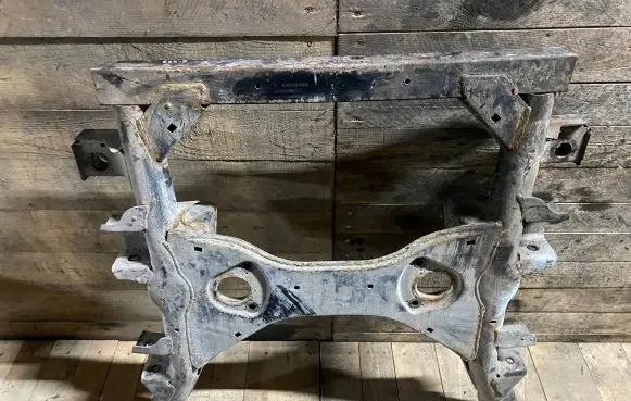 Mercedes-Benz Vito Viano W639 Front subframe a6393301806 6393301806