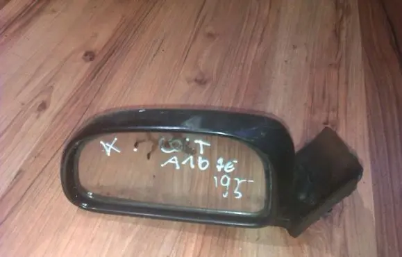 Mitsubishi Colt Front door electric wing mirror e201826