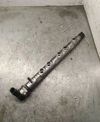 BMW 5 F10 F11 Fuel main line pipe 0281002949
