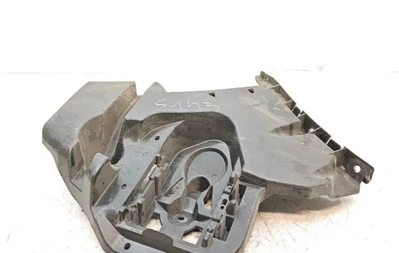 Volvo V40 Rear bumper mounting bracket 31395103