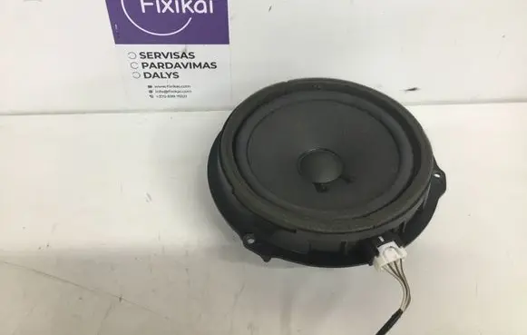 Ford Fiesta Front door speaker AA6T18808AA 1H114C 497930