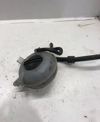 Audi TT TTS RS Mk3 8S Coolant expansion tank/reservoir 5q0121407
