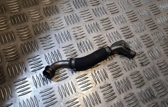 Porsche Panamera (970) Turbo turbocharger oiling pipe/hose 970367157