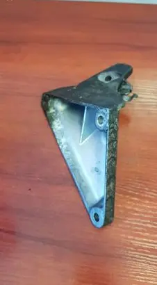 BMW 7 E65 E66 Engine mounting bracket 6770005