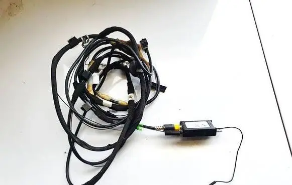 Antenna control unit