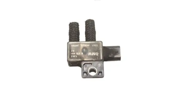 BMW 4 F32 F33 Exhaust gas pressure sensor 8570686