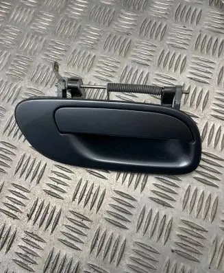 Volvo V70 Front door exterior handle