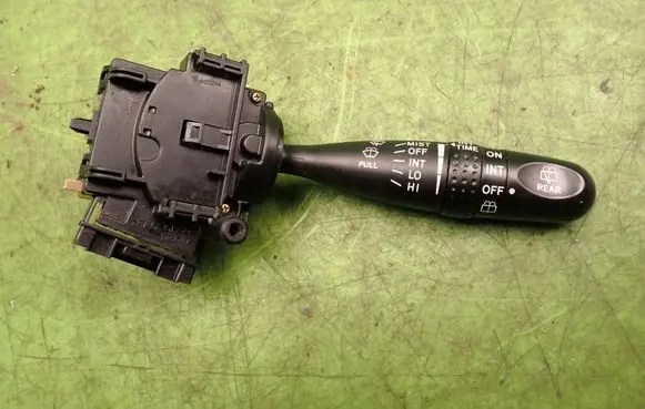 Toyota Corolla E120 E130 Wiper control stalk 