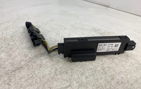 Volkswagen PASSAT B7 Ultrasonic Sensor 3C0951171C