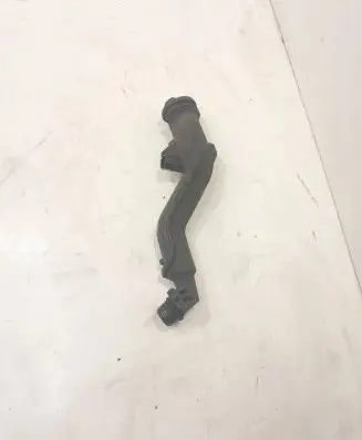 Volvo V50 Oil fill pipe 