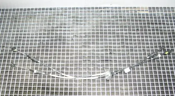 Volvo V60 Gear shift cable linkage