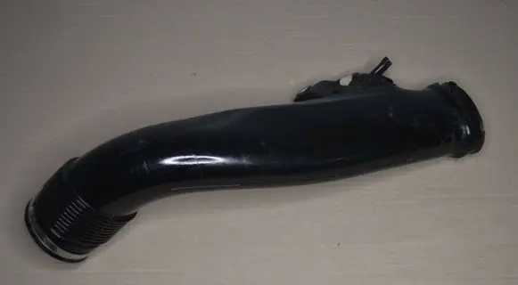 BMW 6 F12 F13 Intercooler hose/pipe 7605585