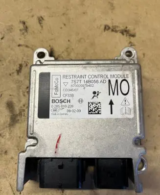 Ford Mondeo MK IV Airbag control unit/module 7S7T14B056AD 670020979402 0285010228