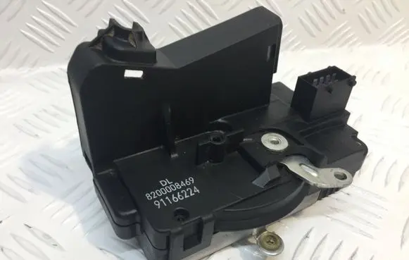 Opel Vivaro Loading door lock 8200008469