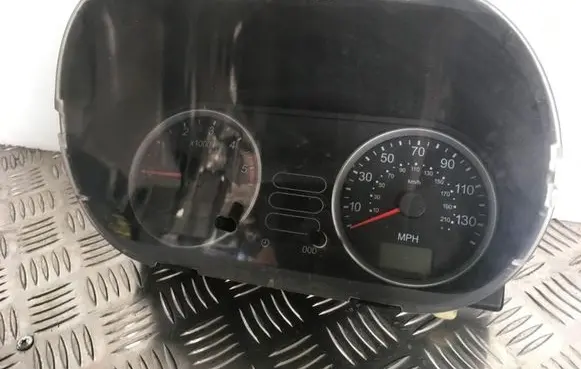 Ford Fiesta Speedometer (instrument cluster) 4S6F10841A 4S6F10849