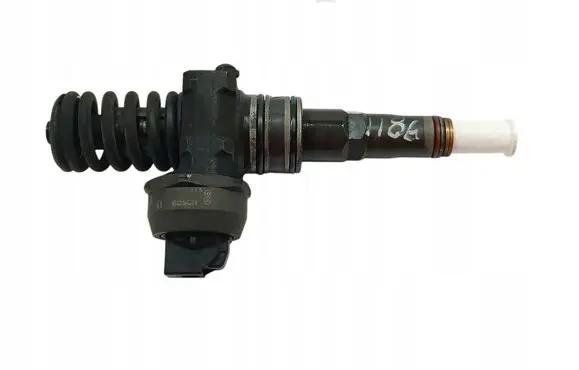 Volkswagen Touran I Fuel injector 038130073AG