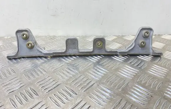 Audi A8 S8 D3 4E Other engine bay part 4E1805239B