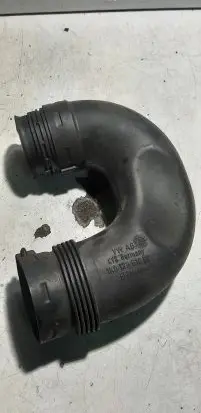 Audi A3 S3 8P Air intake duct part 1K0129618BQ