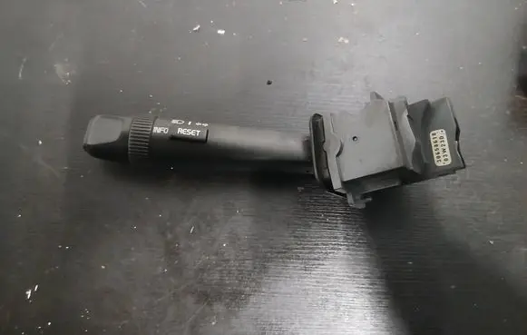 Indicator stalk