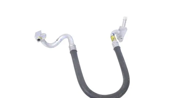 Ford Focus Air conditioning (A/C) pipe/hose 52062523