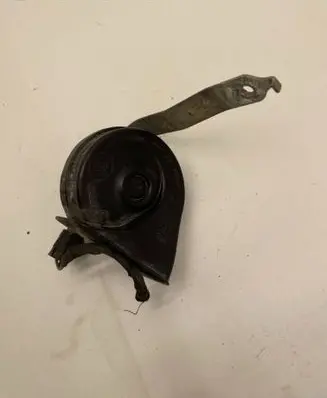 BMW 7 E65 E66 Horn signal e30055306