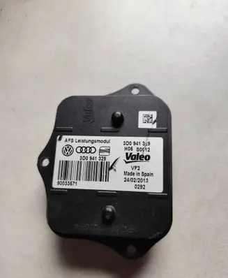 Volkswagen Golf VII LED ballast control module 3D0941329 H05S0012