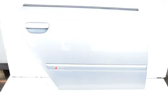 Audi A3 S3 A3 Sportback 8P Rear door