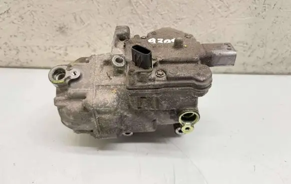 Toyota Auris 150 Air conditioning (A/C) compressor (pump) 0422000421